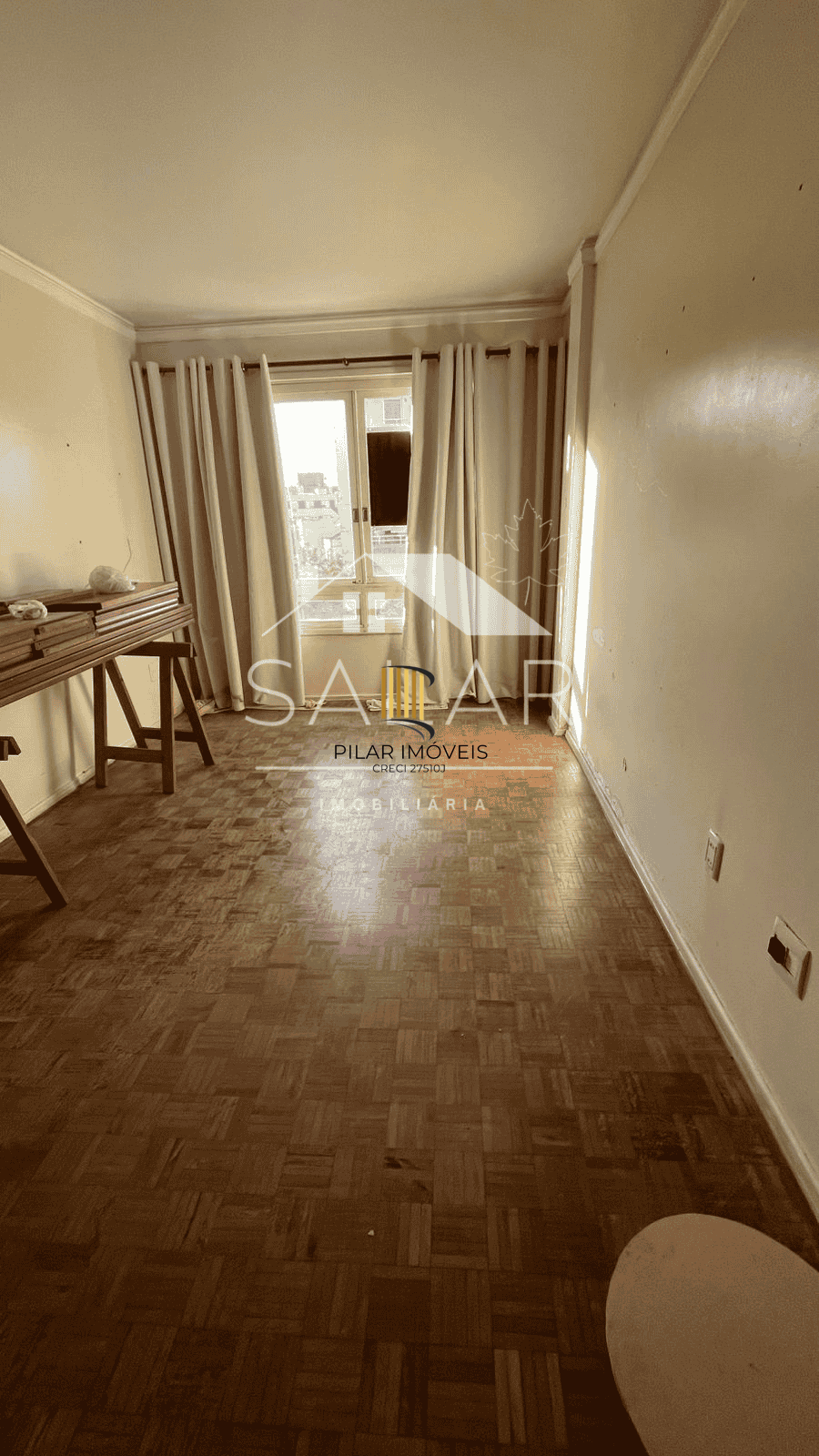 Apartamento de 02 dormitórios, Bairro Medianeira, Porto Alegre/RS - Pilar Imóveis