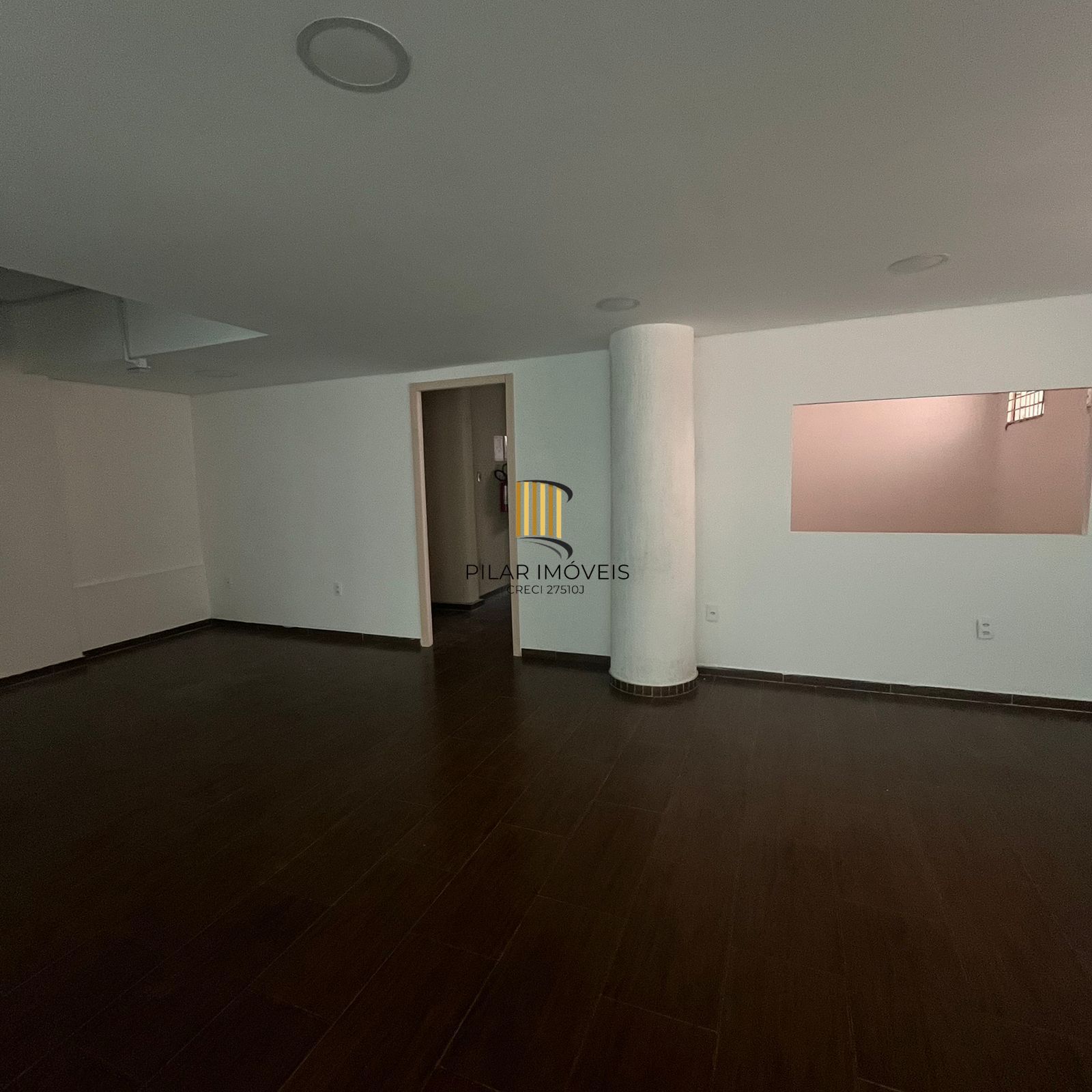 Sala comercial no Centro Histórico de Porto Alegre/RS.