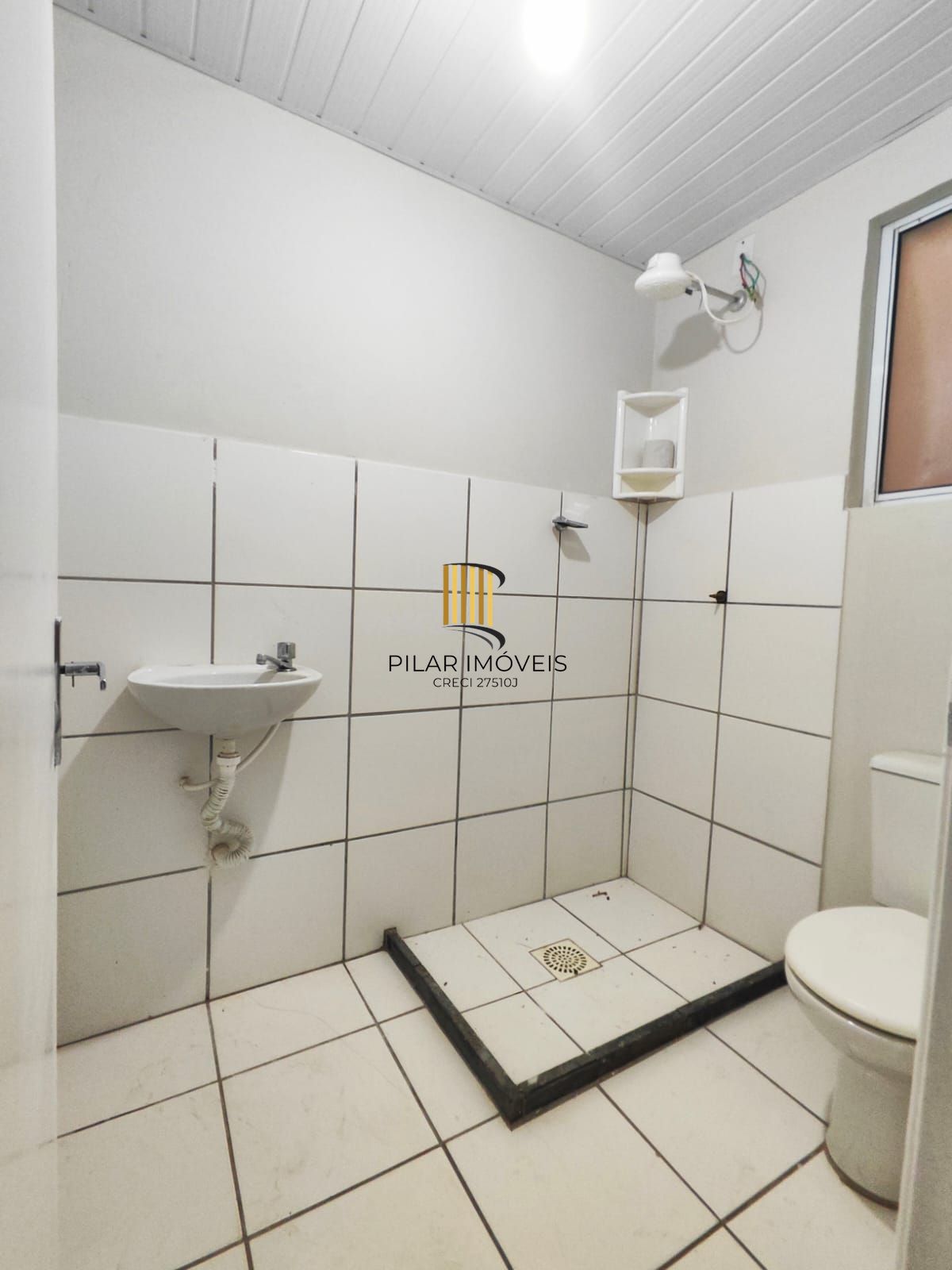 Estrada do Barro Vermelho, 241, Bairro Restinga, Porto Alegre/RS, CEP 91790-100