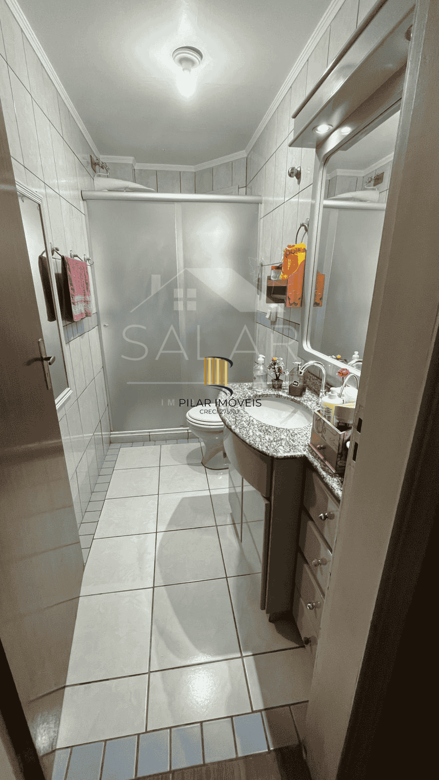 Apartamento com sacada, Bairro Nossa Senhora das Graças, Canoas/RS