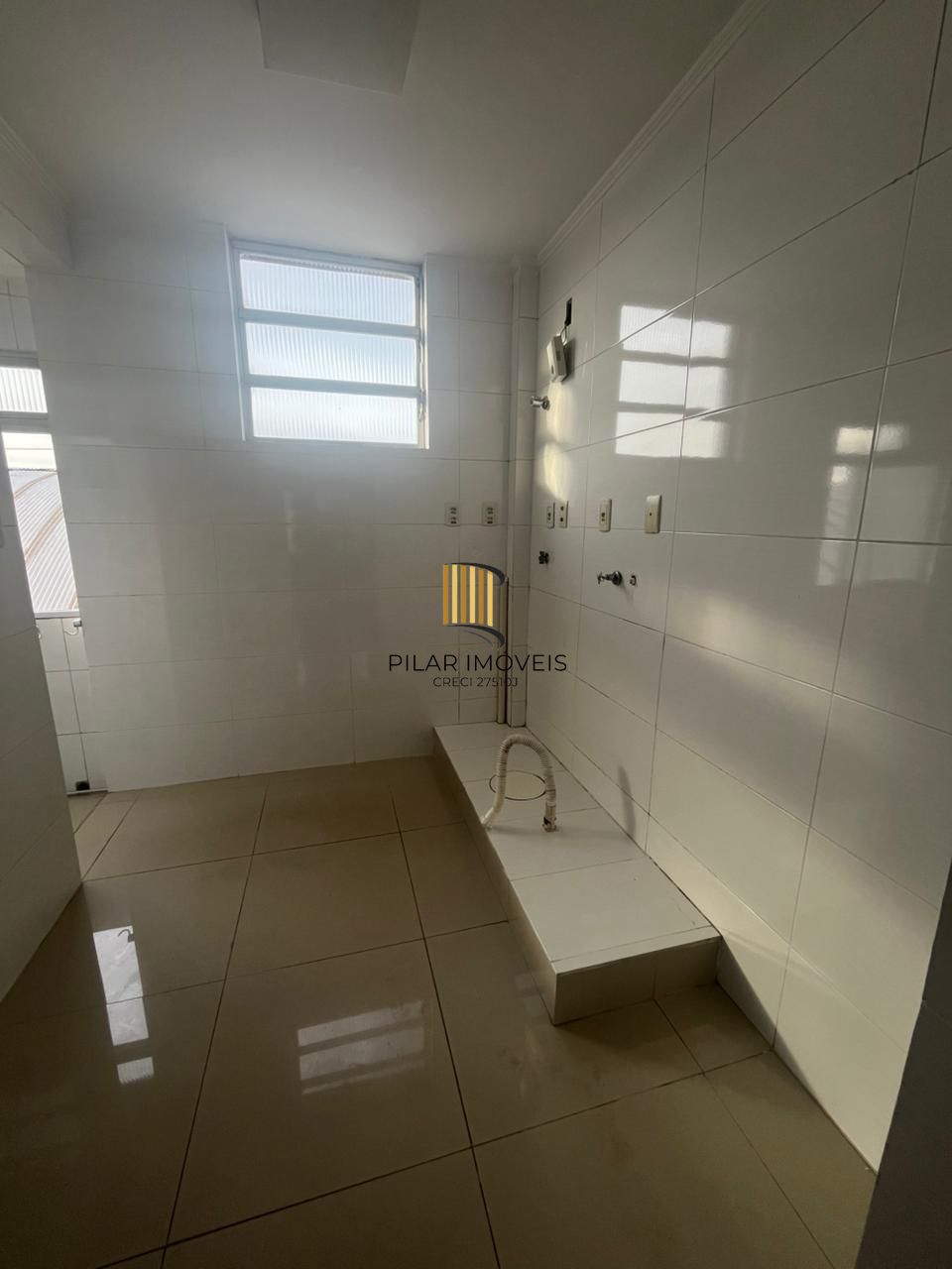 Apartamento 2 Dormitórios Reformado | 44,33m² Privativos | Ótima Localização