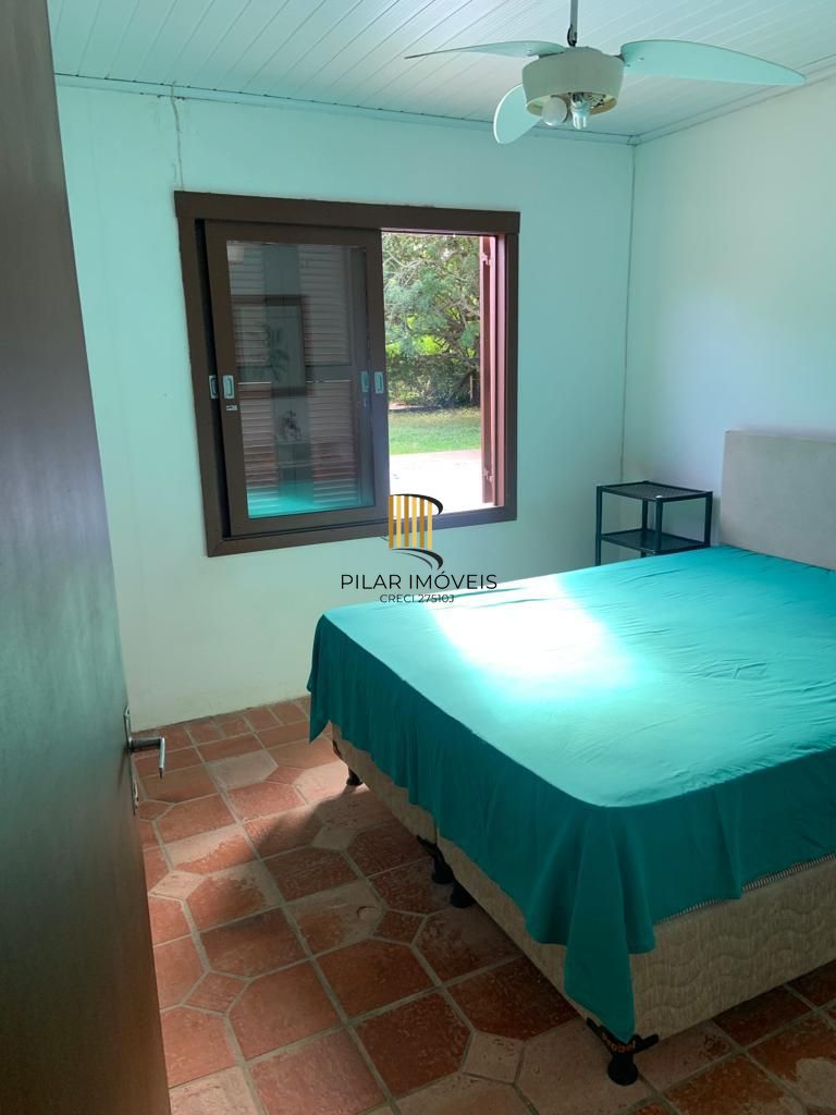 Casa com Piscina e Espaço Gourmet à Venda em  – 3 Dormitórios | Mariluz Plano D