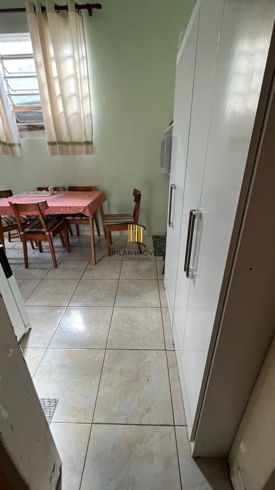 Casa com 03 dormitórios, Bairro Santana, Porto Alegre/RS