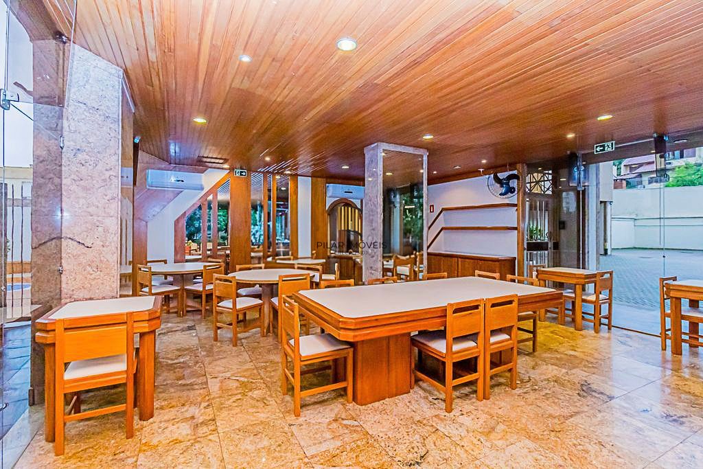 Apartamento de 02 dormitórios com estilo, Bairro Menino Deus, Porto Alegre, Rio Grande do Sul