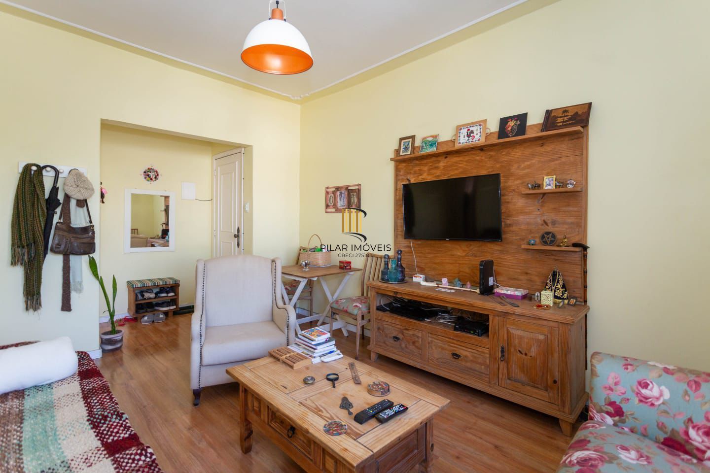 Apartamento 02 dormitórios, Bairro Menino Deus, Porto Alegre/RS