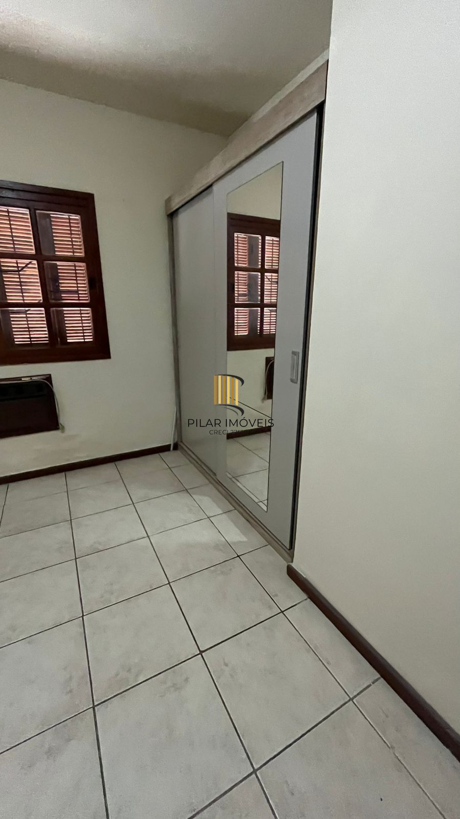 Casa com piscina, Santa Fé, zona Norte de Porto Alegre, Rio Grande do Sul