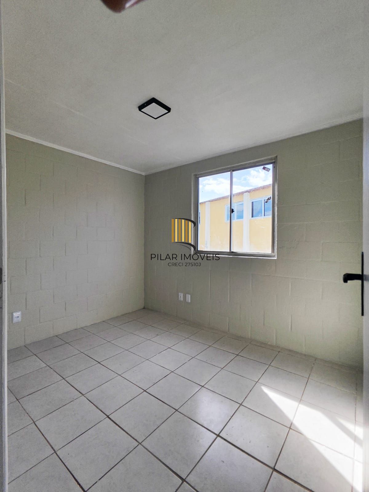 Oportunidade Imperdível! Apartamento de 2 Quartos em Porto Alegre por Apenas R$130.000,00!