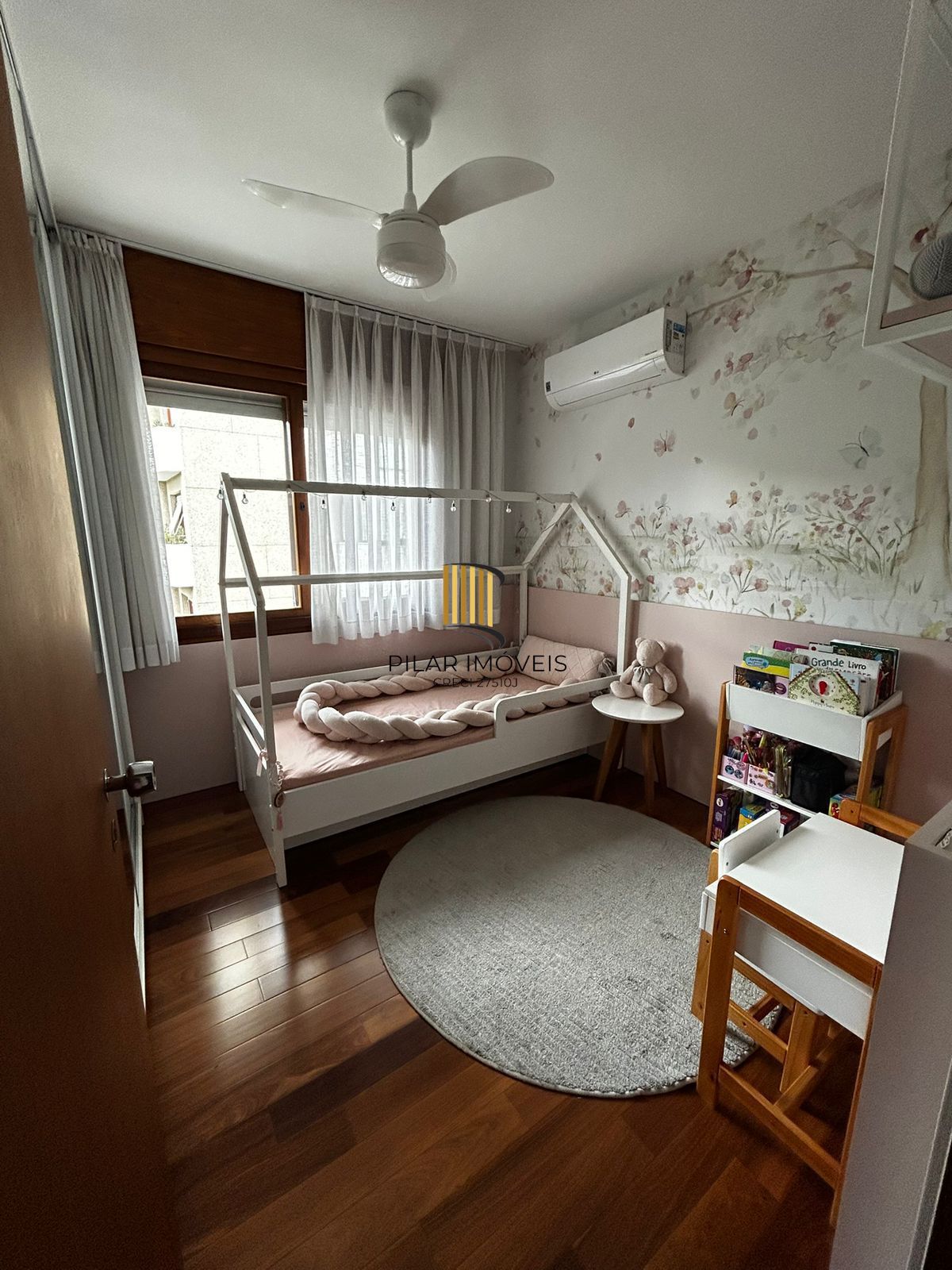 Amplo Apartamento de 183m² na Anita Garibaldi com 2 Vagas, Depósito e Projeto para Cobertura