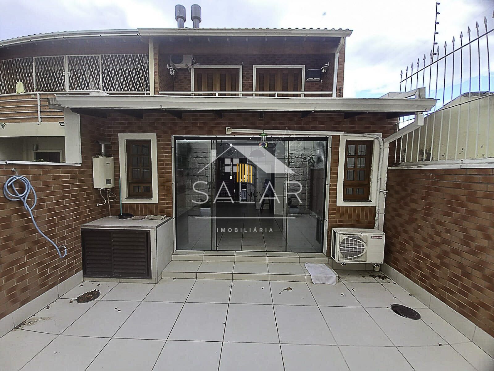 Casa com 192m², Bairro Medianeira, Porto Alegre, Rio Grande do Sul