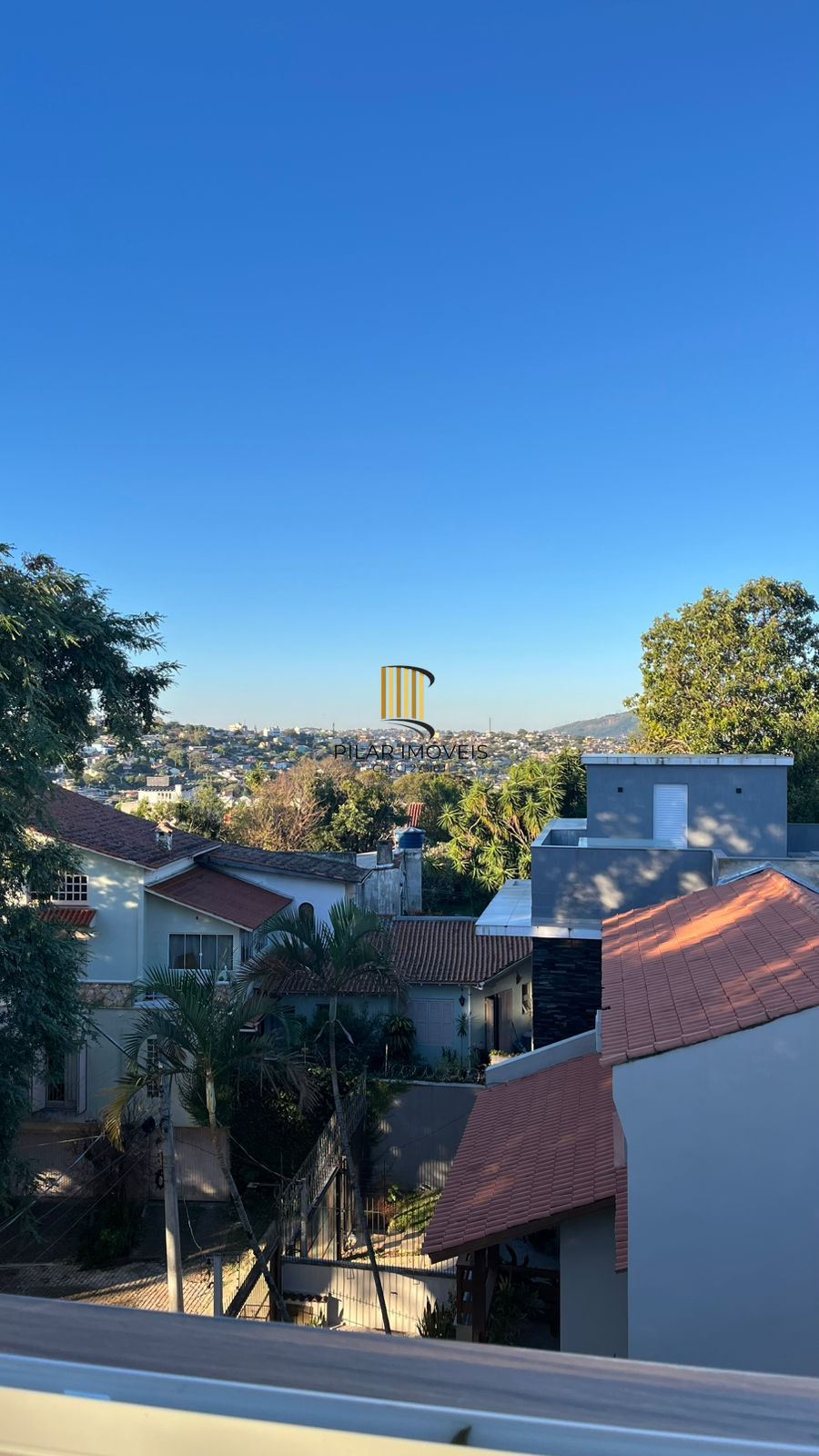 Duplex para venda com 113m², 3 dormitórios, Bairro Medianeira – Porto Alegre – RS