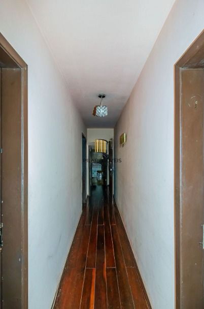 Casa em ótima localização, com 201m², Bairro Medianeira, Porto Alegre/RS