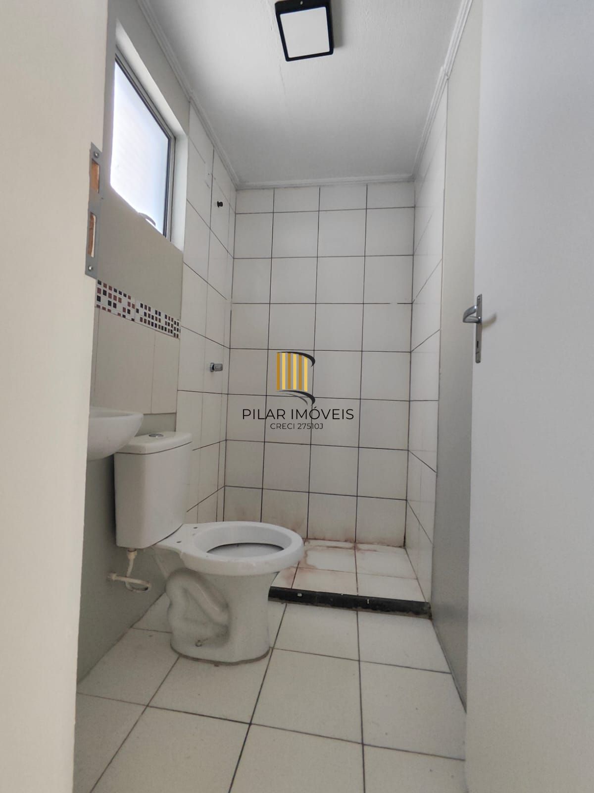 Oportunidade Imperdível! Apartamento de 2 Quartos em Porto Alegre por Apenas R$130.000,00!