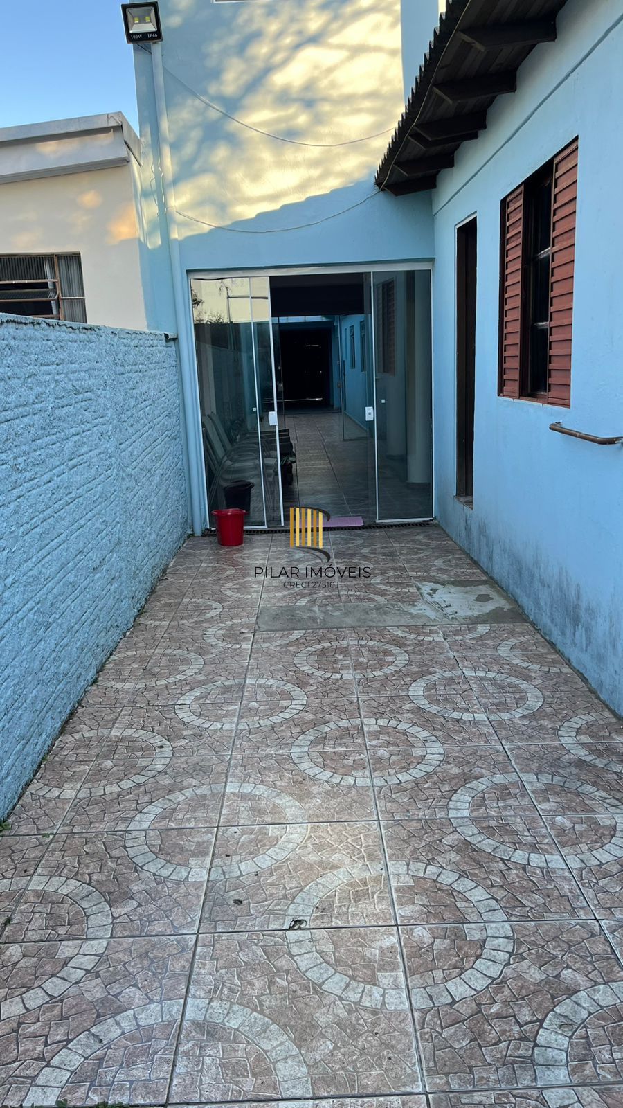 Casa de 03 dormitórios com suíte, Bairro Camaquã, Porto Alegre/RS