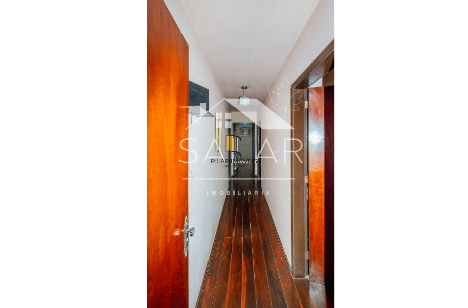 Casa em ótima localização, com 201m², Bairro Medianeira, Porto Alegre/RS