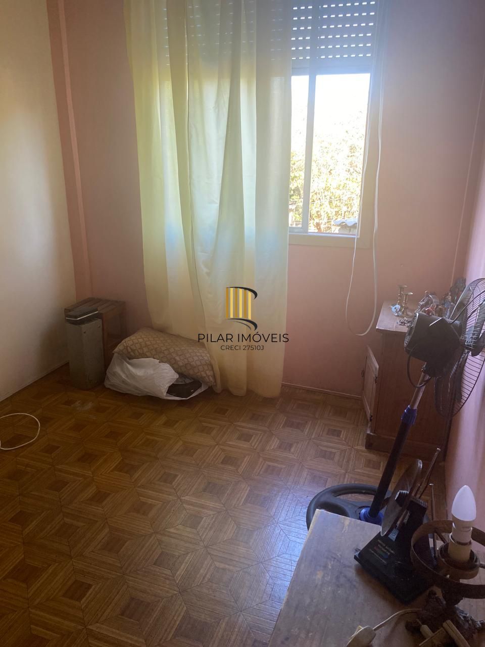 Apartamento com 02 dormitórios, Bairro Camaquã, Porto Alegre/RS