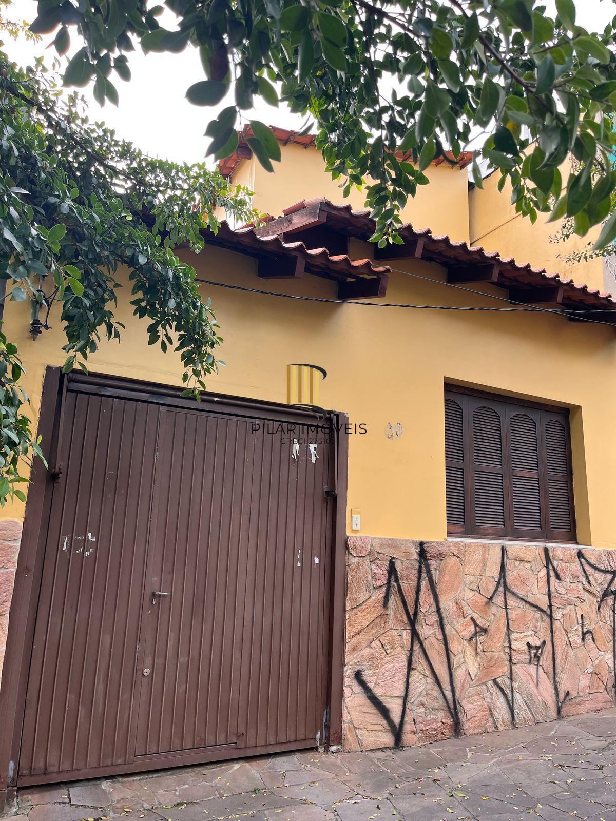 Casa com 220m², 3 quartos, Bairro Azenha, Porto Alegre, Rio Grande do Sul