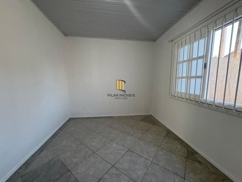 Casa a venda com 2 quartos no bairro Mont Serrat
