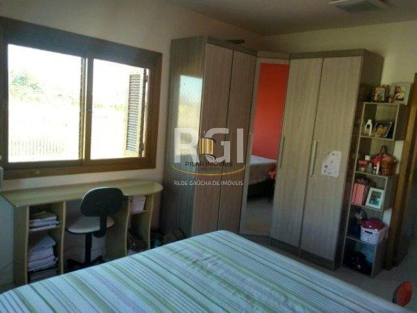 Casa para Venda - 100m², 3 dormitórios, sendo 1 suites, 2 vagas - Hípica