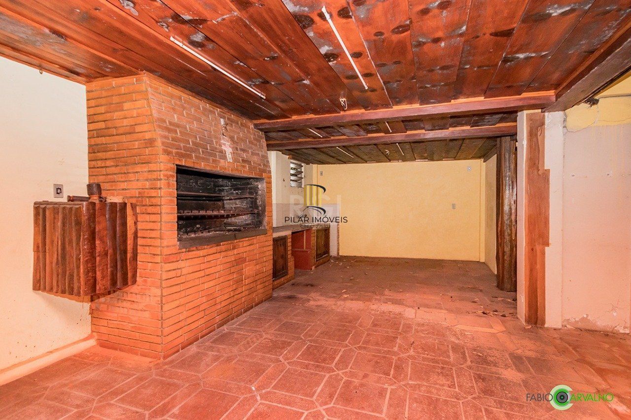 Casa para Venda - 307m², 4 dormitórios, sendo 2 suites, 3 vagas - Higienópolis