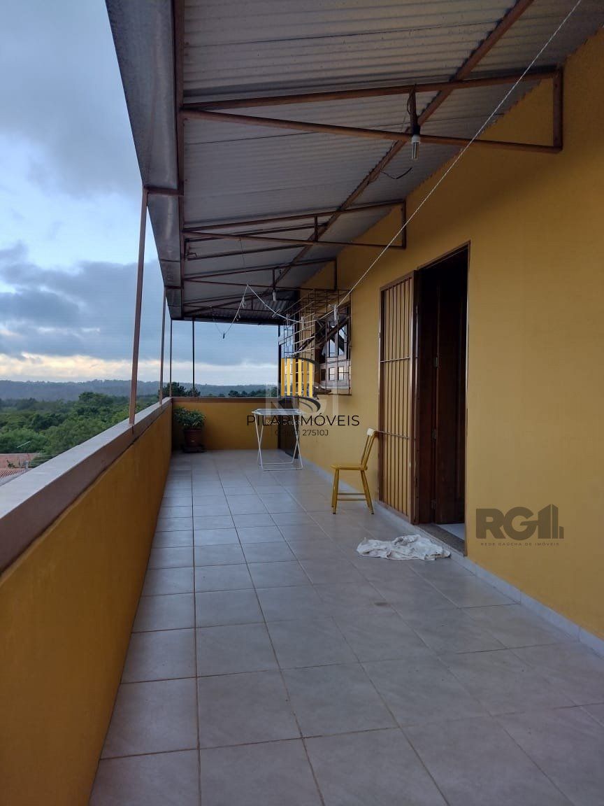 Casa para Venda - 0.18m², 2 dormitórios, sendo 2 suites, 3 vagas - Lomba do Pinheiro - Pilar Imóveis