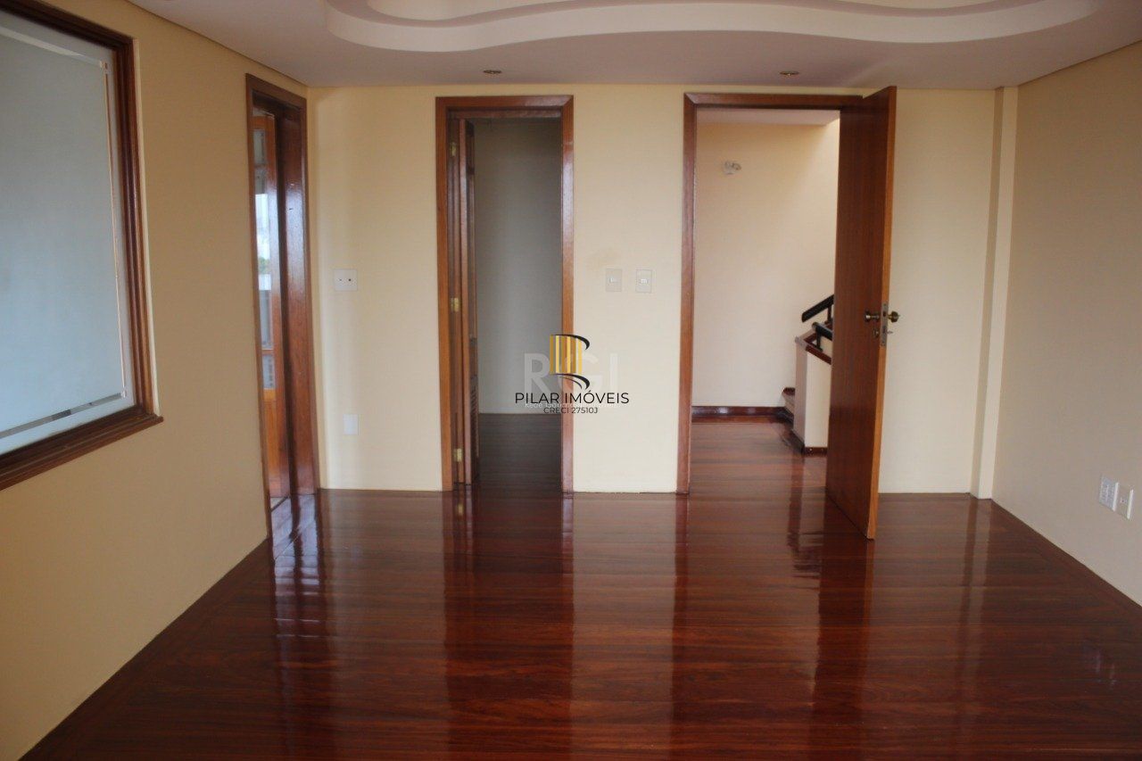 Casa Condominio para Venda - 379.23m², 4 dormitórios, sendo 1 suites, 2 vagas - Menino Deus