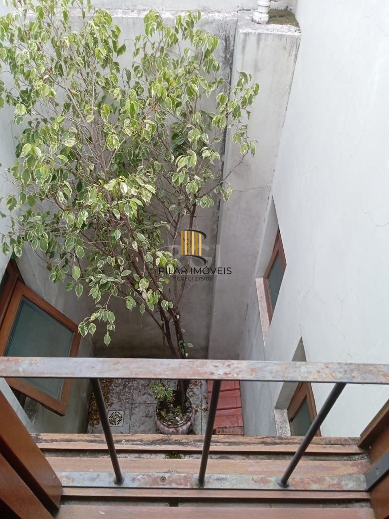 Casa 3 dormitórios no bairro Centro