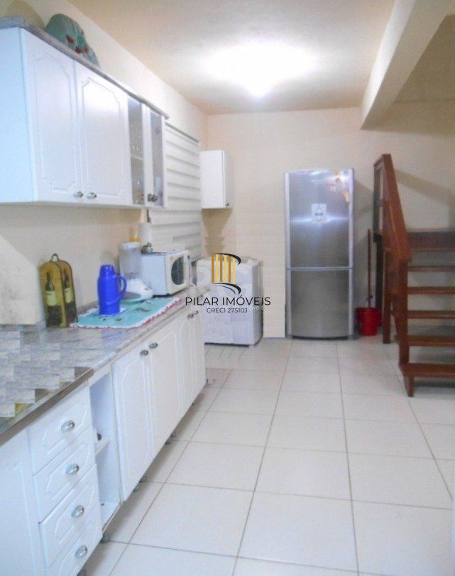 Casa para Venda - 147m², 3 dormitórios, 2 vagas - Rubem Berta