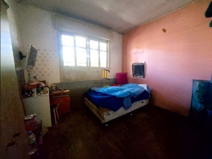 Casa 2 dormitórios no bairro Santana