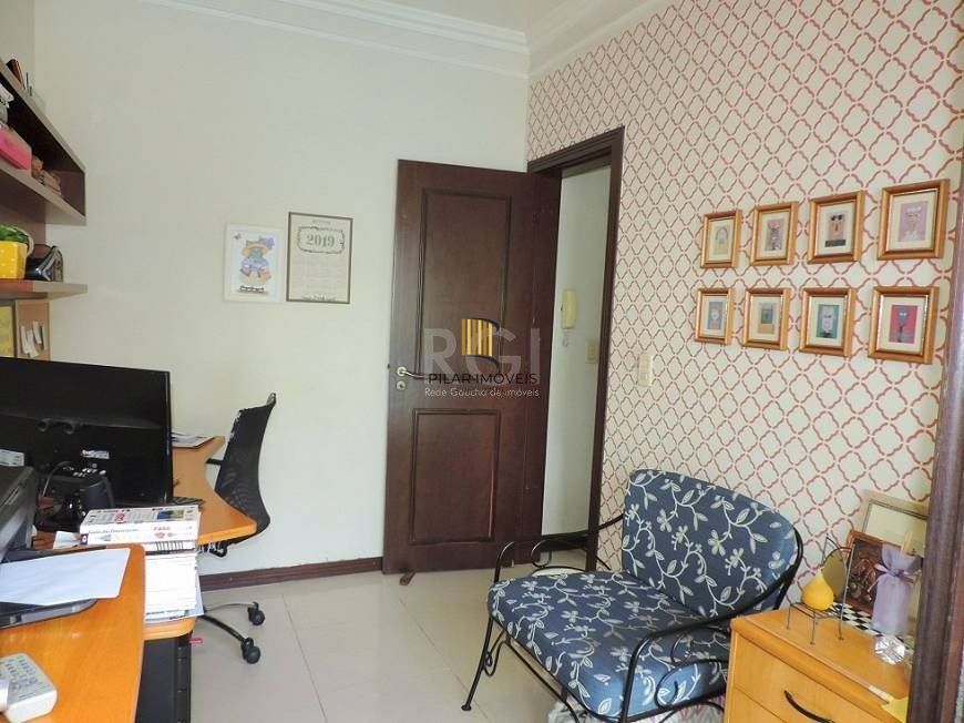 Casa para Venda - 229m², 3 dormitórios, sendo 1 suites, 1 vaga - São Geraldo