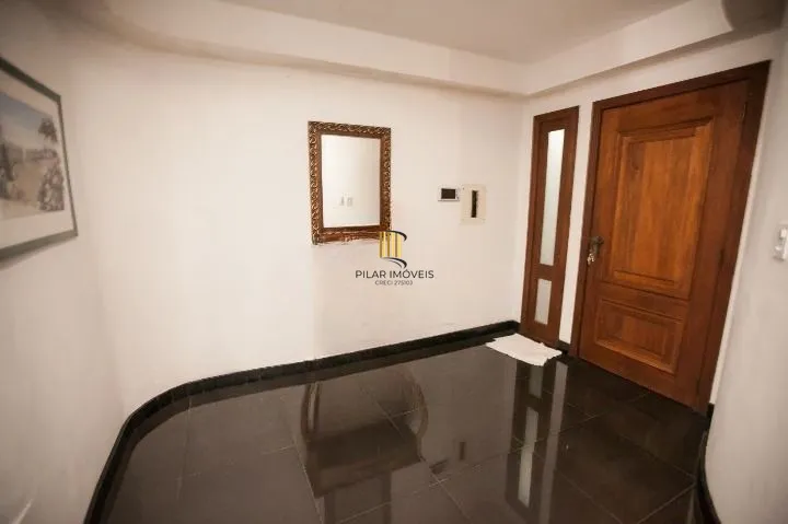 Casa 5 Suítes/ Três Figueiras