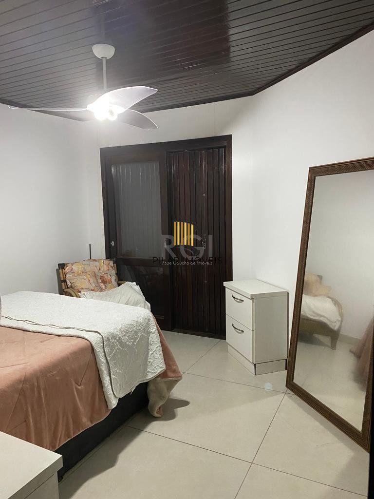 Duplex para Venda - 172.21m², 3 dormitórios, sendo 1 suites, 2 vagas - Centro