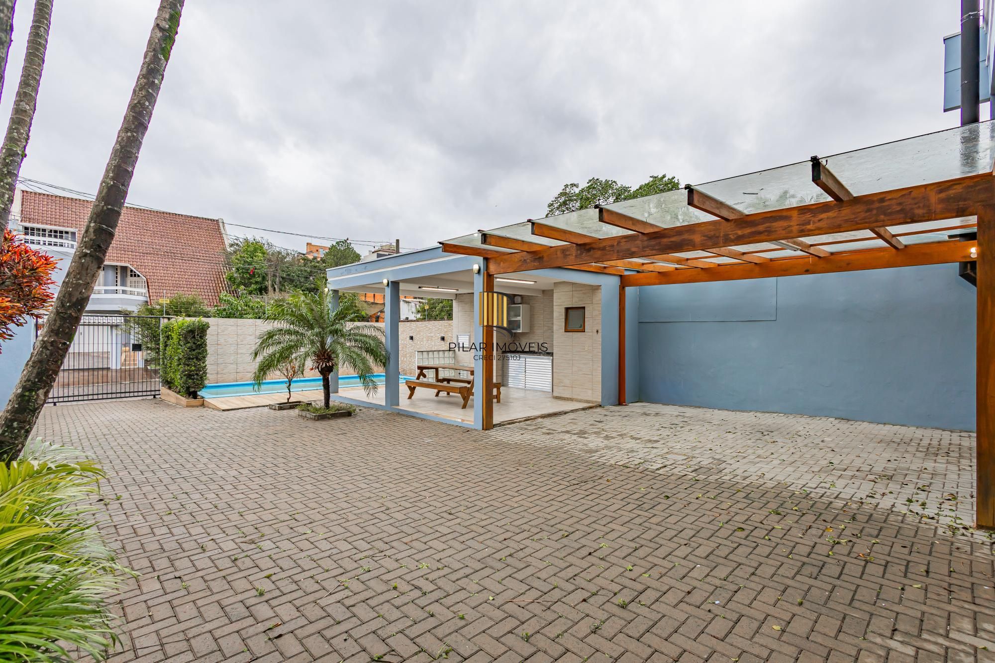 Casa 4 quartos/suite/banheira/piscina/Canoas