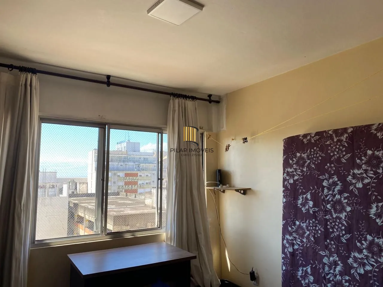 Apartamento Mobiliado a venda / Avenida Independência / 2 Dormitórios