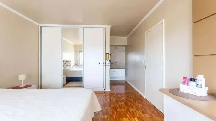 Apartamento 1 Dorm. semi mobiliado em frente da Santa Casa/ Porto Alegre