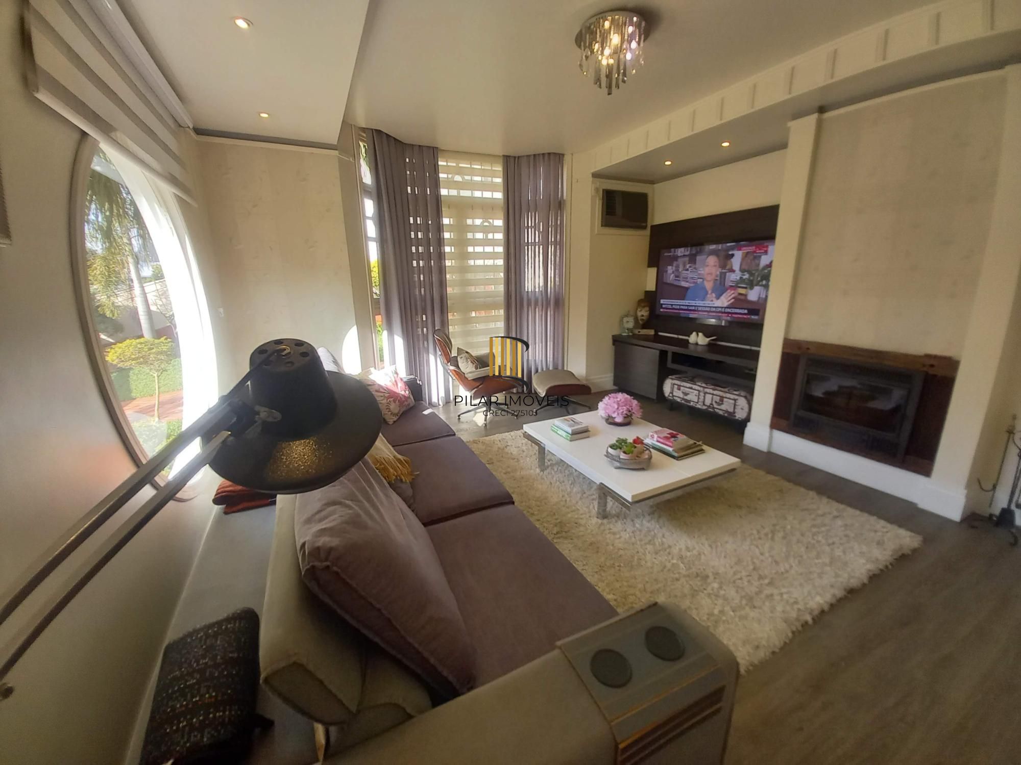 Excelente sobrado 242m²/3dormitórios/Moinhos de Vento/Canoas