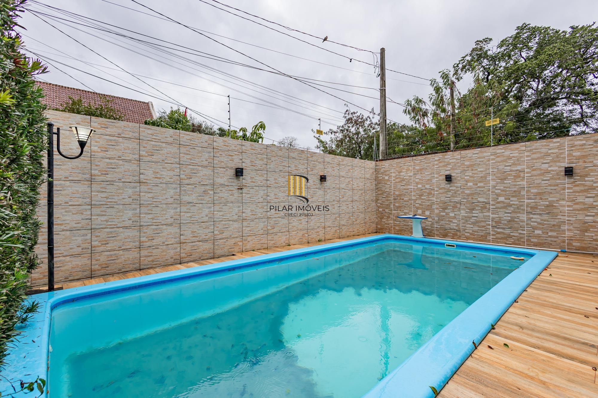 Casa 4 quartos/suite/banheira/piscina/Canoas