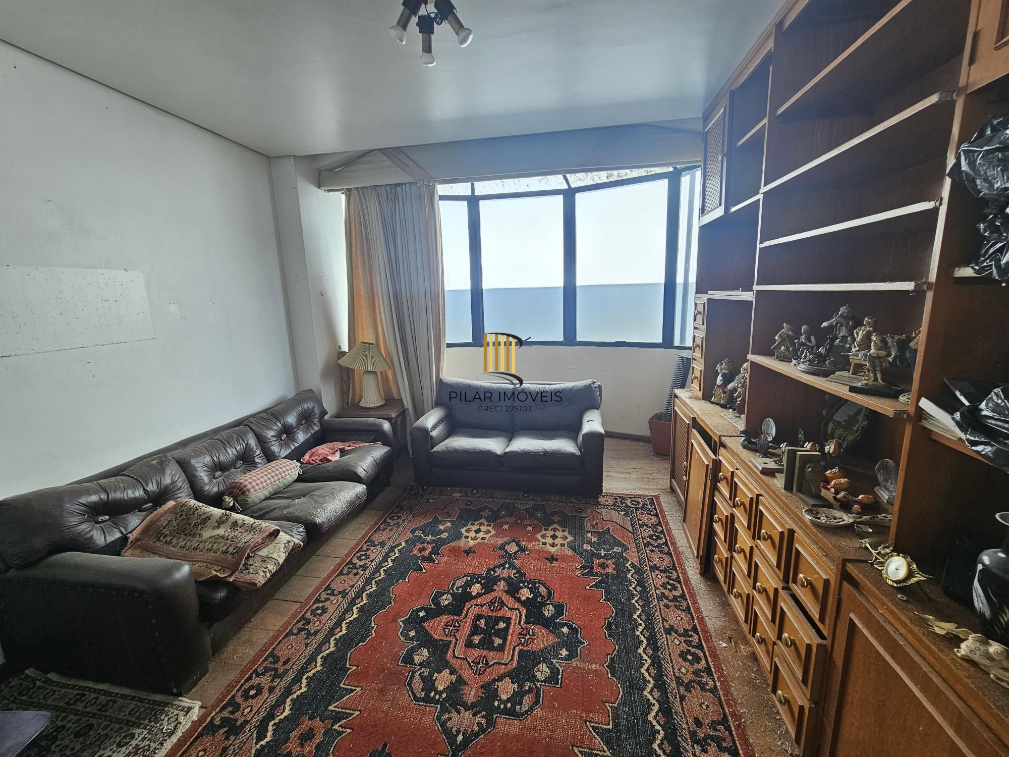 Casa 4 dormitórios no bairro São João