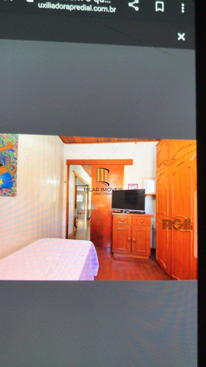 Casa para Venda - 247.5m², 3 dormitórios, 2 vagas - Petrópolis