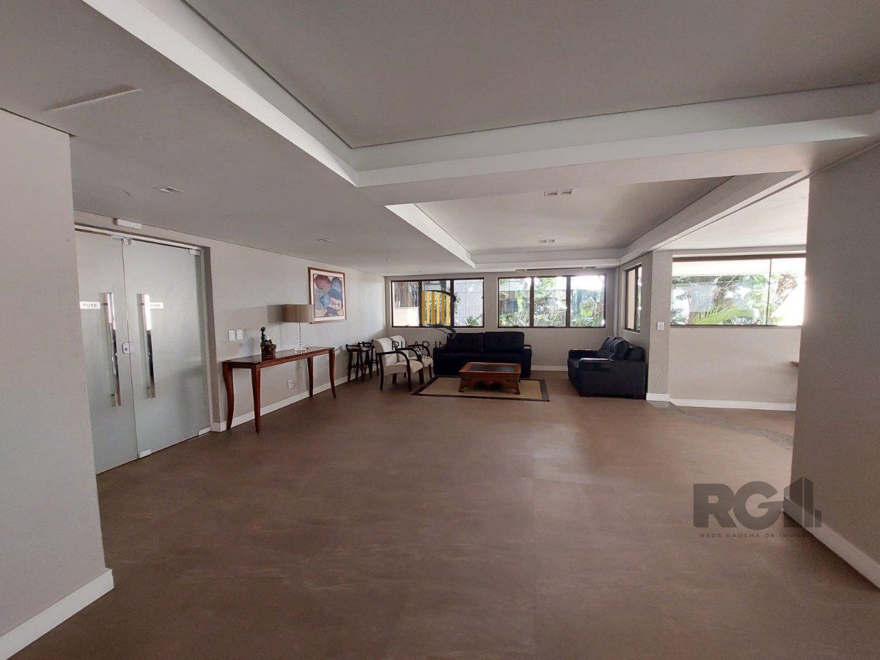 Apartamento 3 dormitórios no bairro Mont Serrat