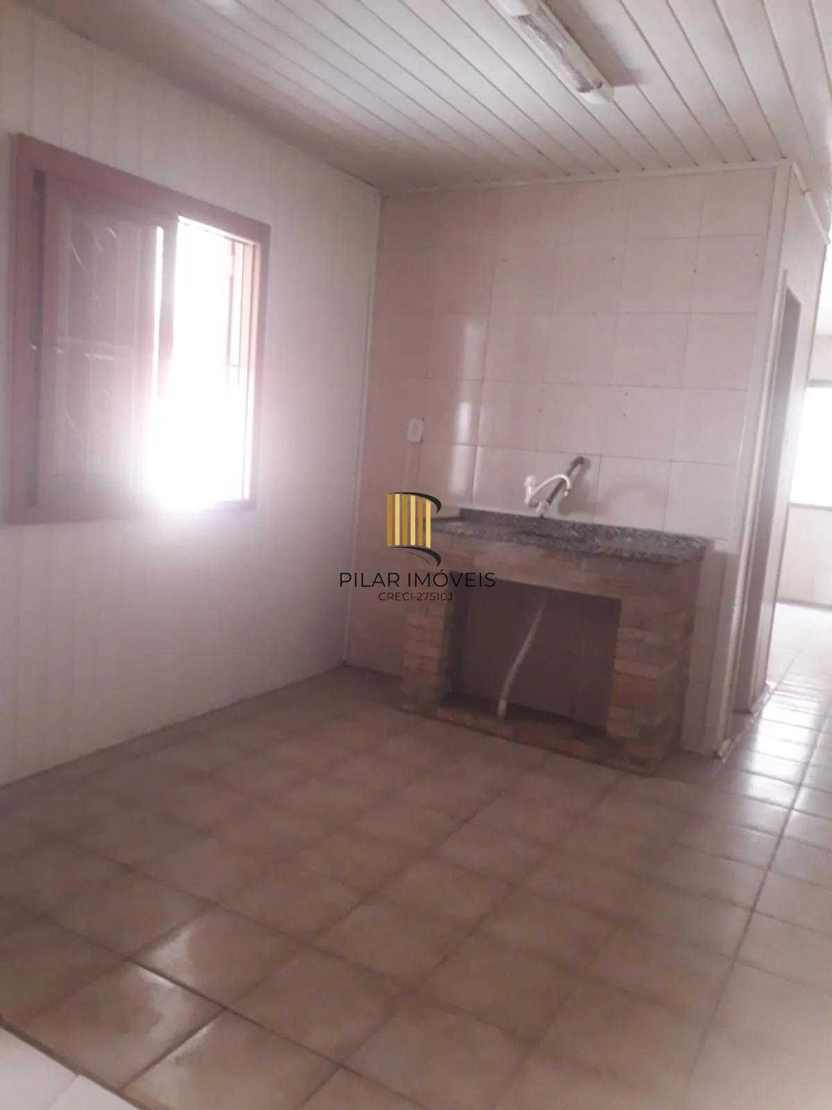 Casa para Venda - 132m², 3 dormitórios, sendo 1 suites, 3 vagas - Medianeira