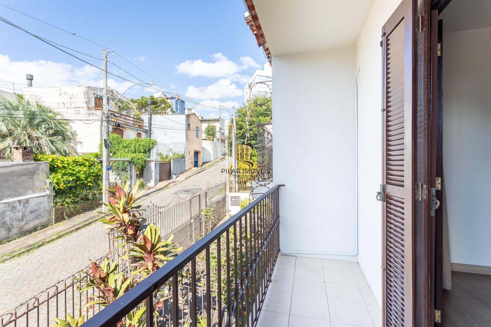CASA SOBRADO 3 DORMITÓRIOS 1 SUITE 3 VAGAS NO BAIRRO HIGIENÓPOLIS EM PORTO ALEGRE