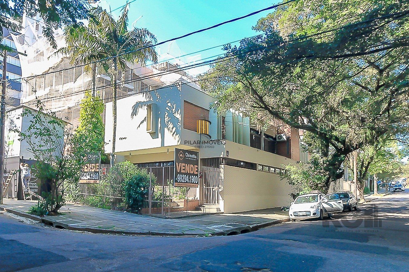 Casa 4 dormitórios no bairro Petrópolis