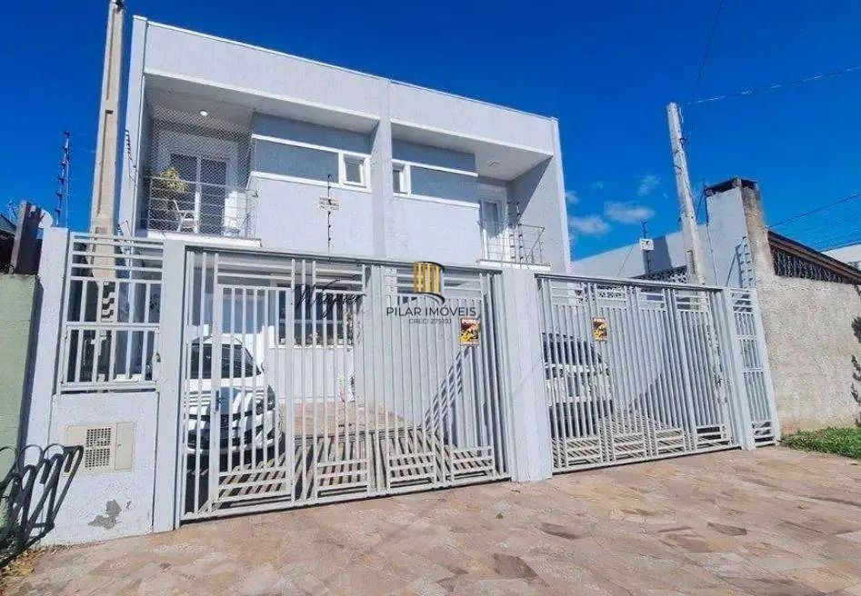 Casa / 3 Dormitórios / 1 Suíte / Pátio / Churrasqueira / Mobiliado / 2 Vagas / Igara / Canoas / RS