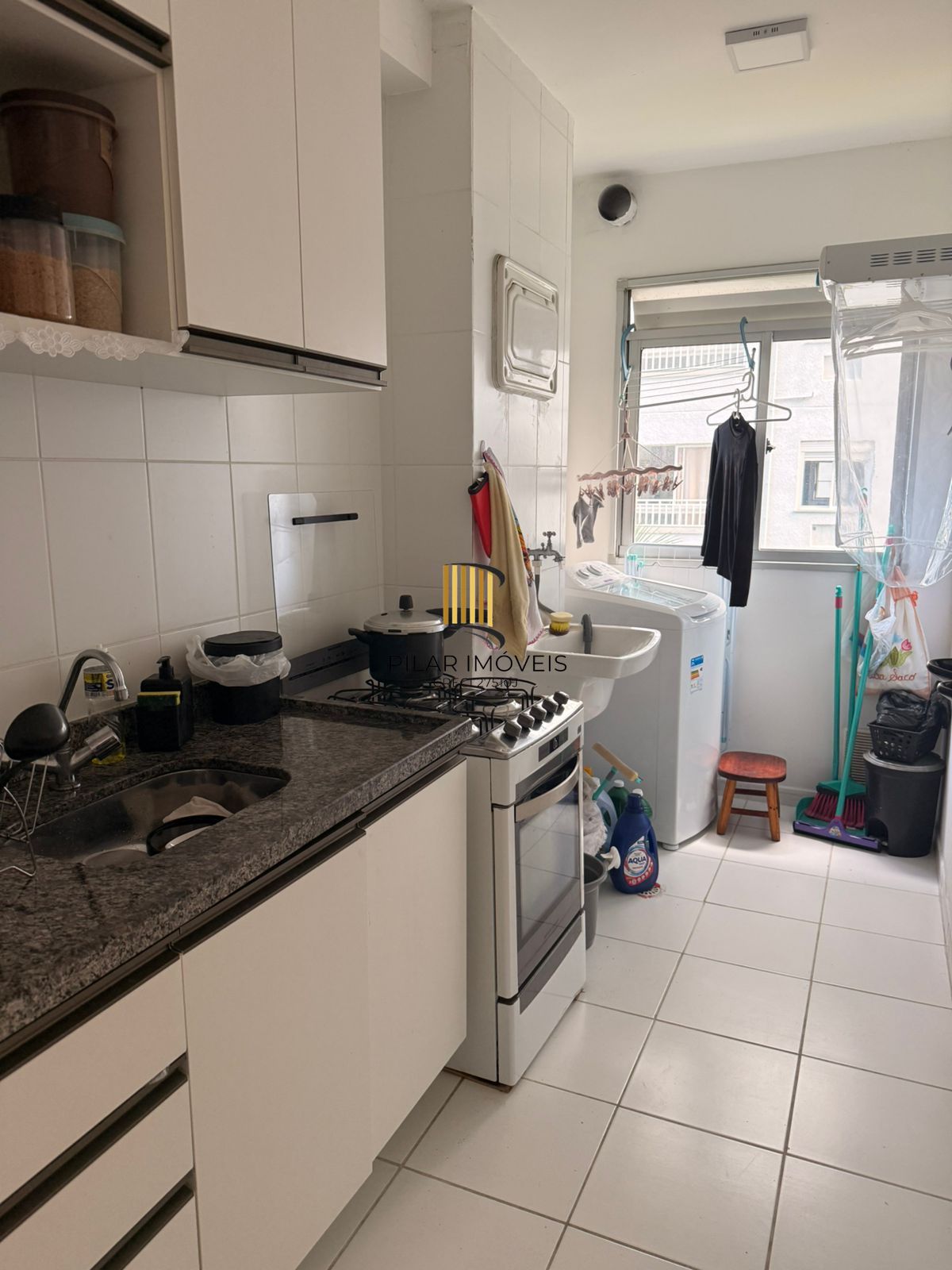 Apartamento Semi Mobiliado com Infraestrutura de Clube e Portaria 24h