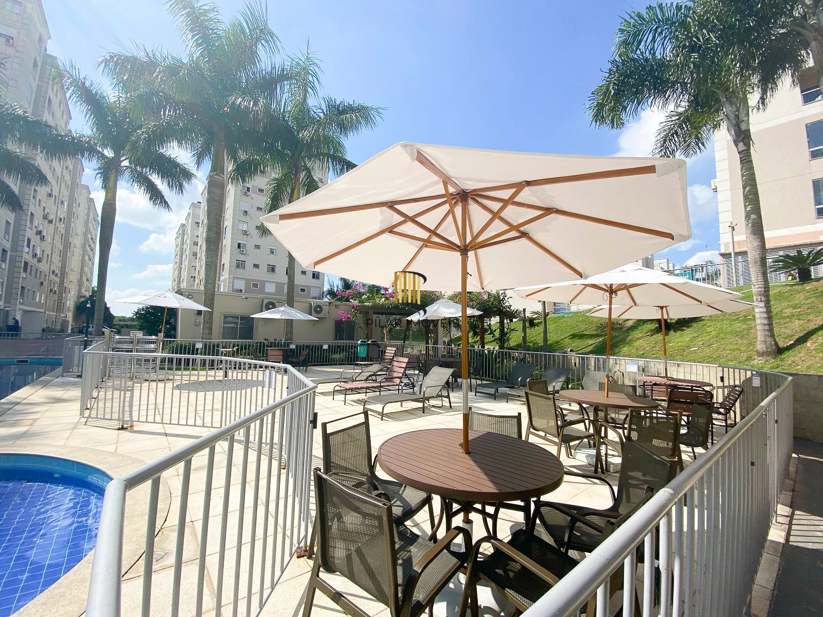 Apartamento / 2 Dormitórios / Sacada com Churrasqueira / 1 Vaga / Morro Santana / Porto Alegre / RS