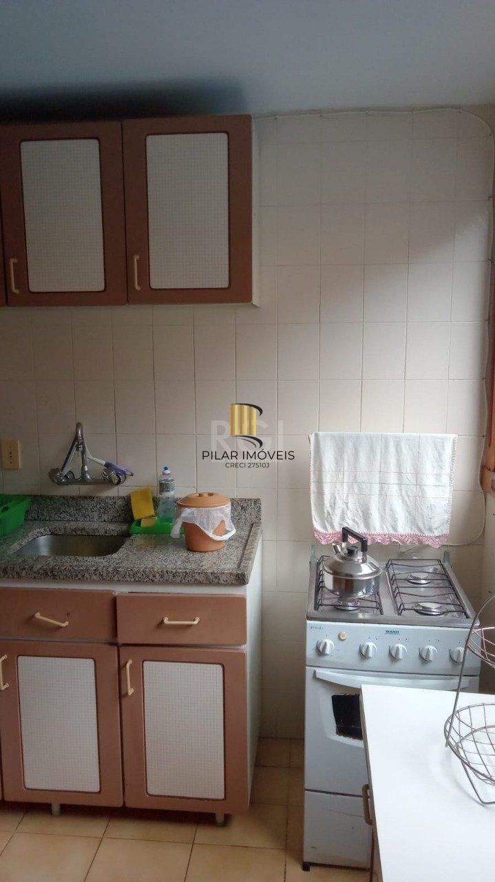 Apartamento para Venda - 93.08m², 2 dormitórios, 1 vaga - Petrópolis