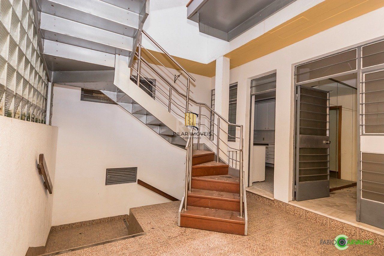 Casa para Venda - 307m², 4 dormitórios, sendo 2 suites, 3 vagas - Higienópolis