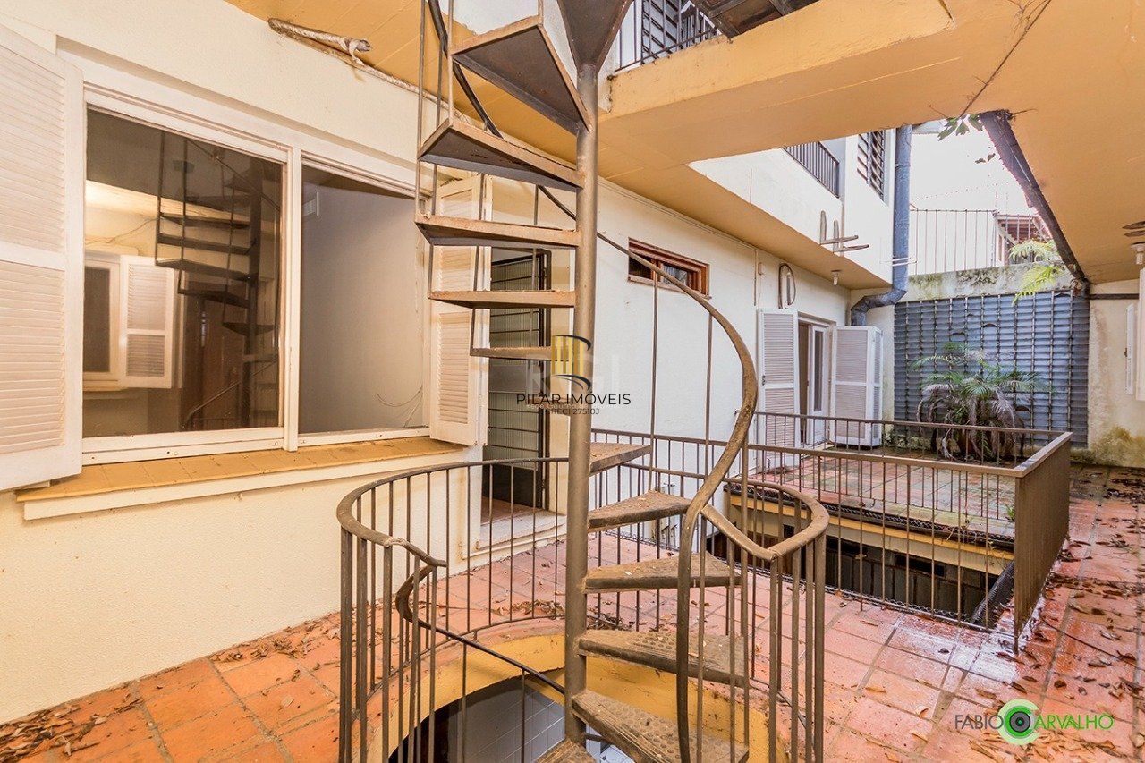 Casa para Venda - 307m², 4 dormitórios, sendo 2 suites, 3 vagas - Higienópolis