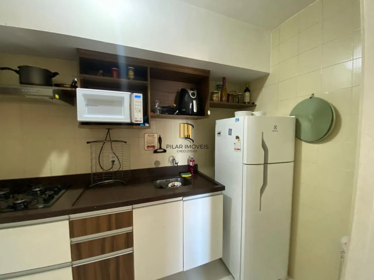 Apartamento Mobiliado a venda / Avenida Independência / 2 Dormitórios