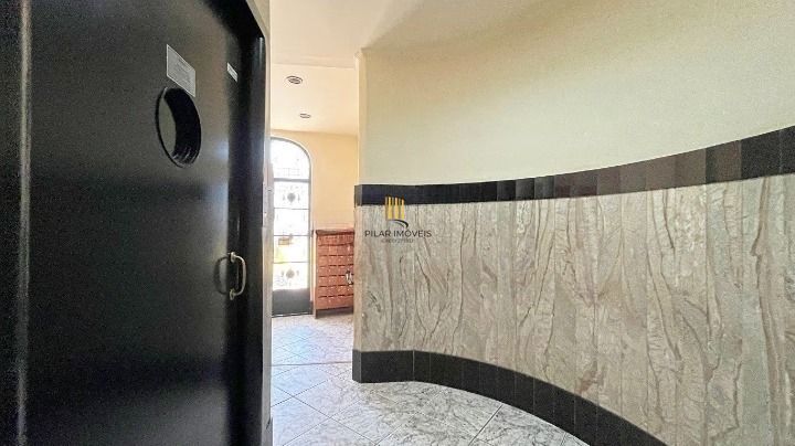 Apartamento 102m² 3 Dormitórios na avenida Venancio Aires/ Próximo hospital Clinicas e Brik da Redenção